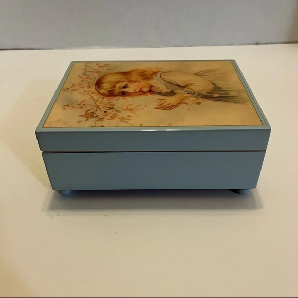 In The Orchard Girl Musical Trinket Box Mozart Lullaby Victorian 1991 Hamilton - Picture 5 of 14